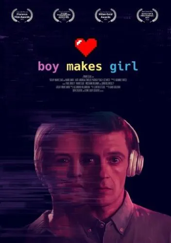 Парень создаёт девушку